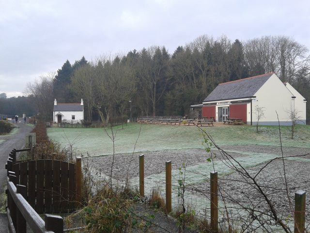 566365_10151315737266112_1060132219_n